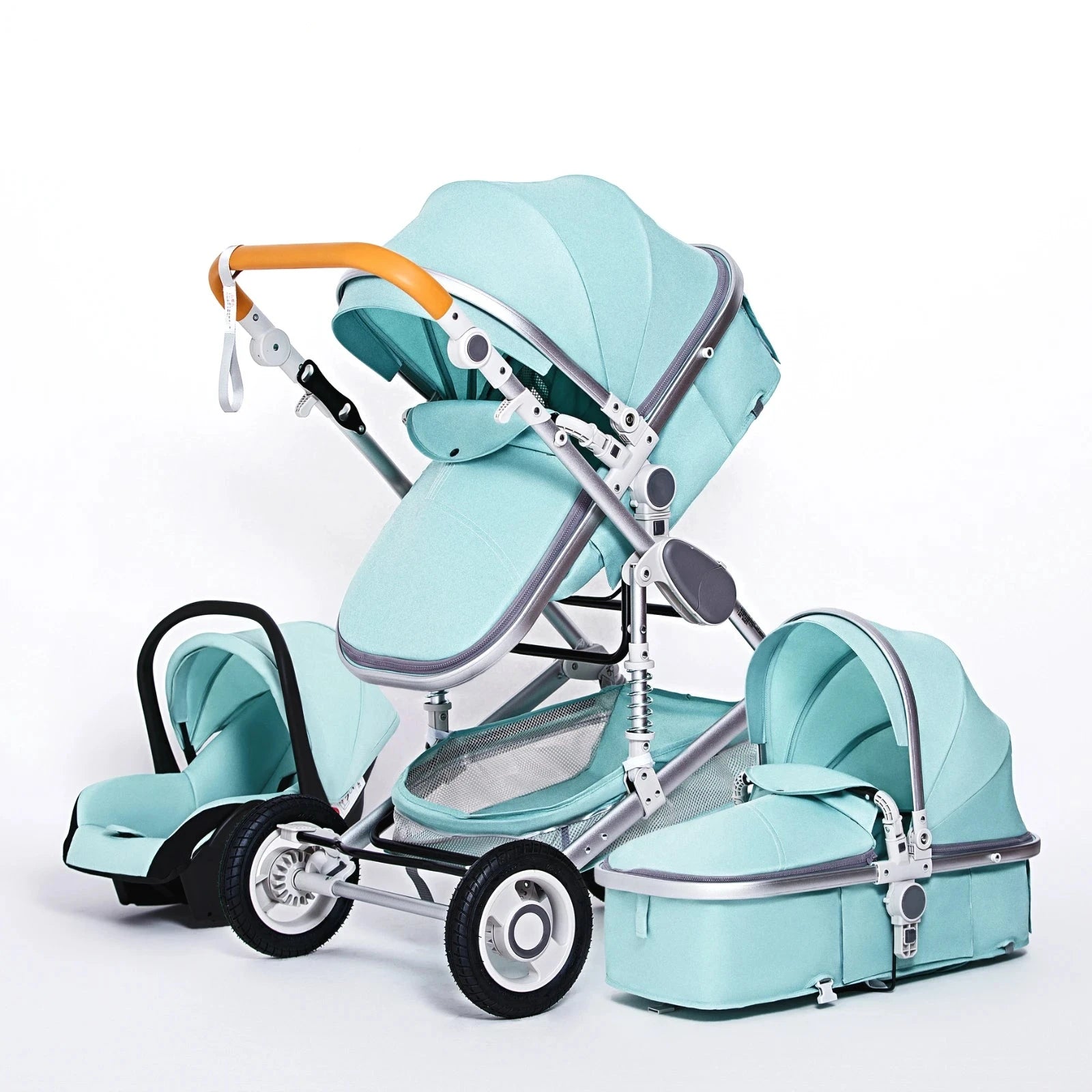 Hochlandschafts-Kinderwagen 3 in 1 mit Autositz